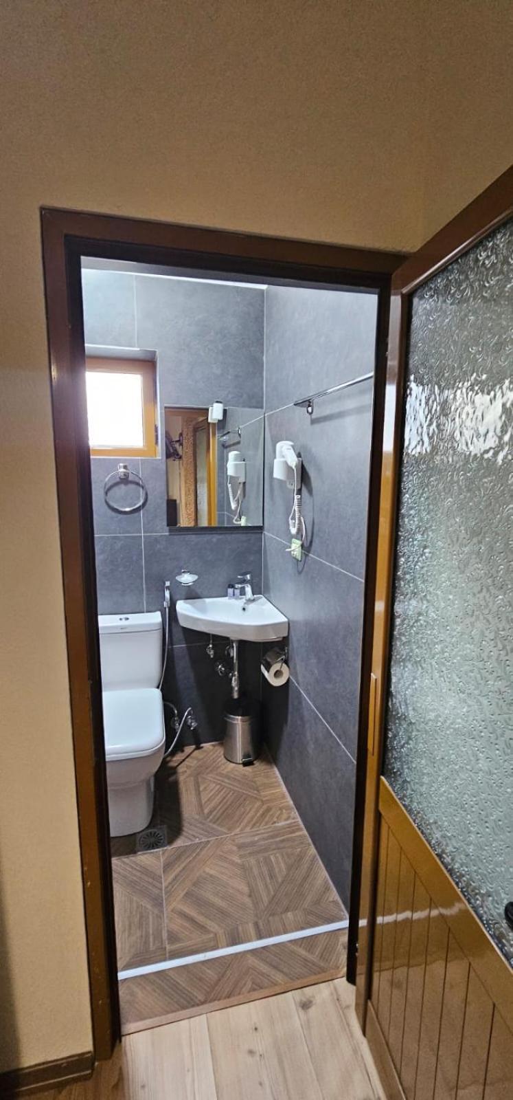 Hotel Sofra Gjirokastër 외부 사진