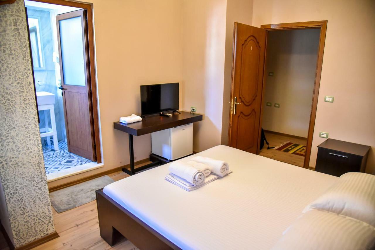 Hotel Sofra Gjirokastër 외부 사진